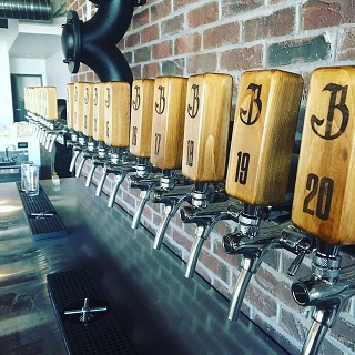 20 Craft Beer on Tap